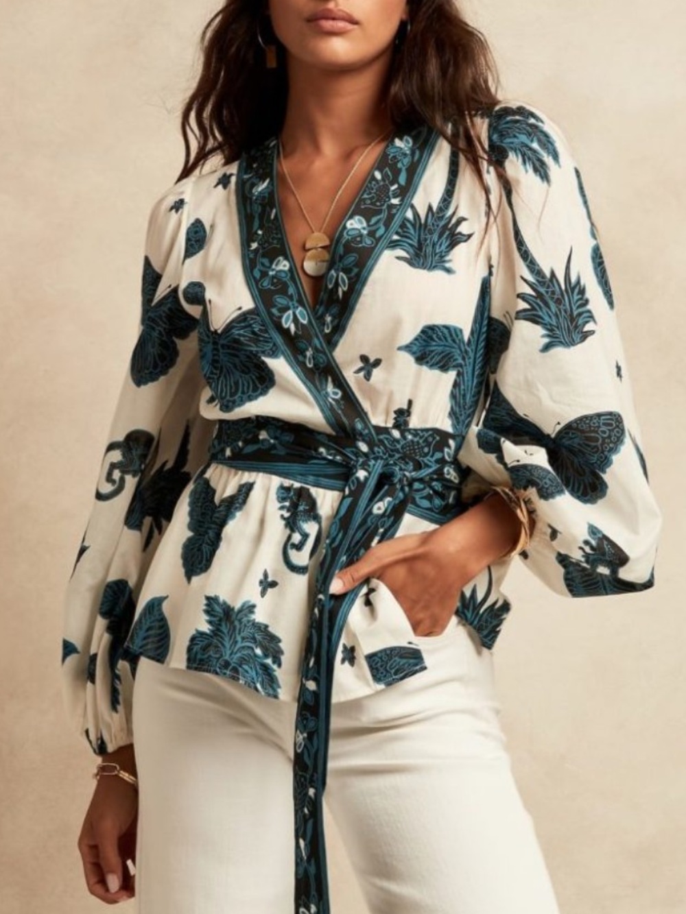 Banana Republic Balloon-Sleeve Wrap Top! Size M  So gorgeous! Butterflies